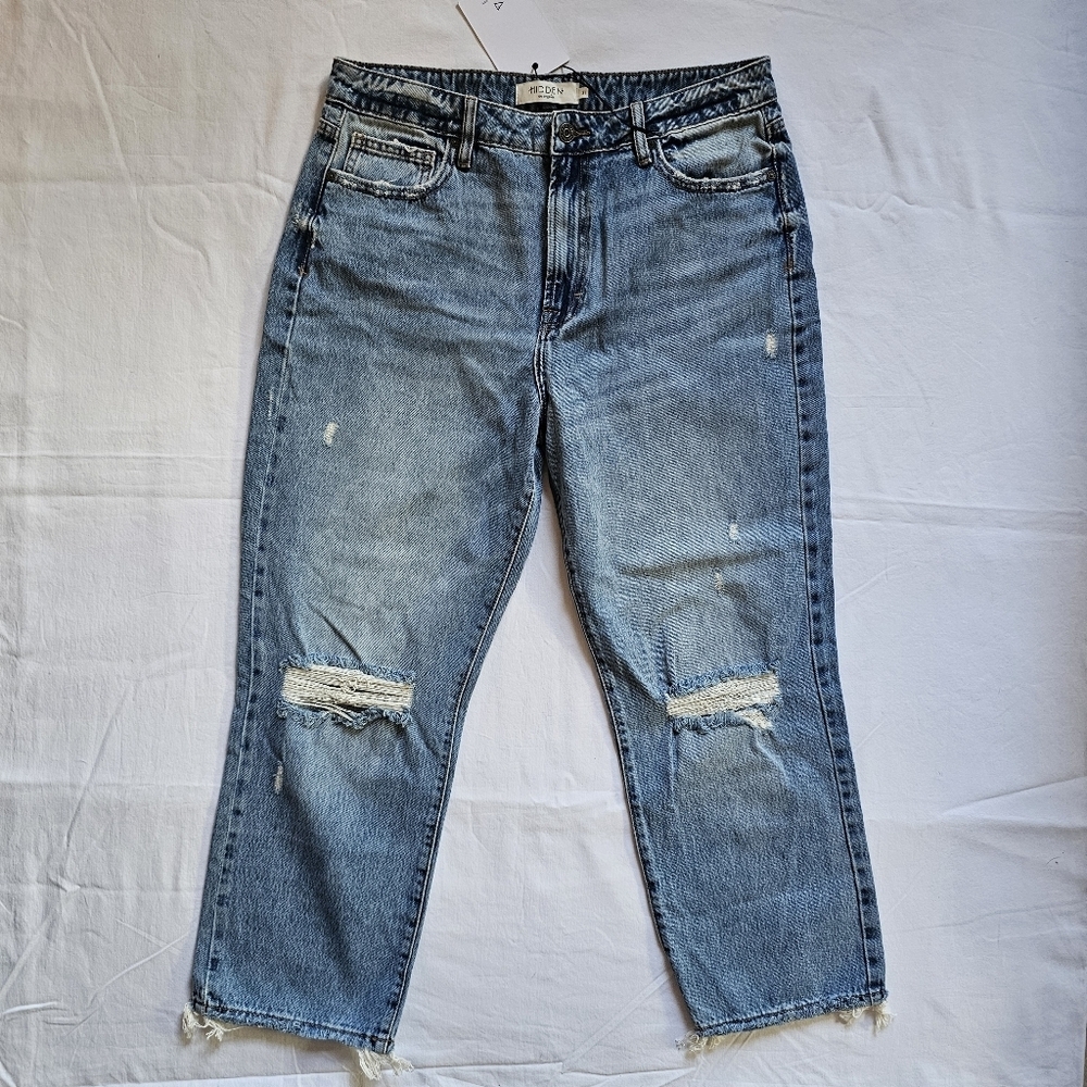 NWT Hidden Tracey Crop Straight Distressed Shabby Chic Jeans Size 31